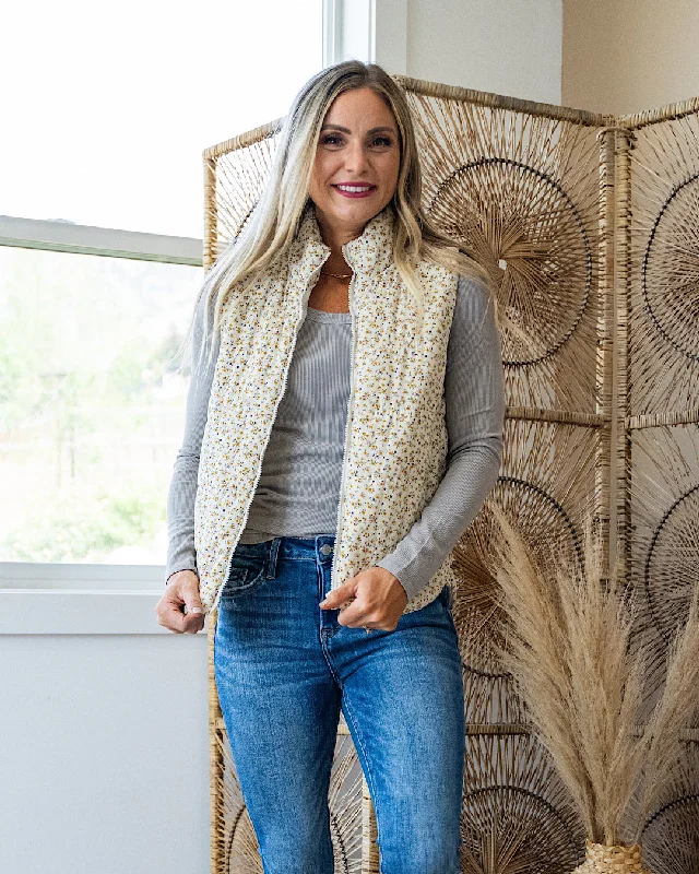 Londyn Ivory Floral Quilted Vest